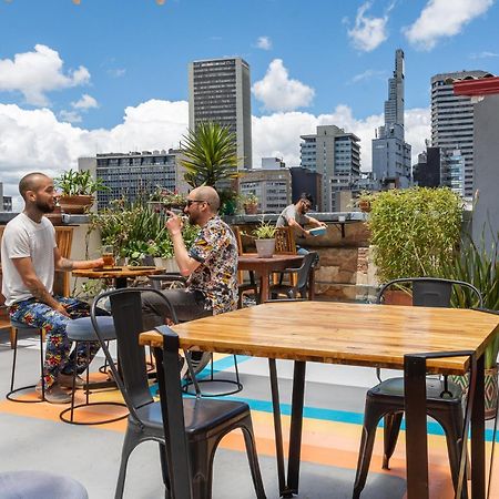 Hostal R10 Богота Екстериор снимка